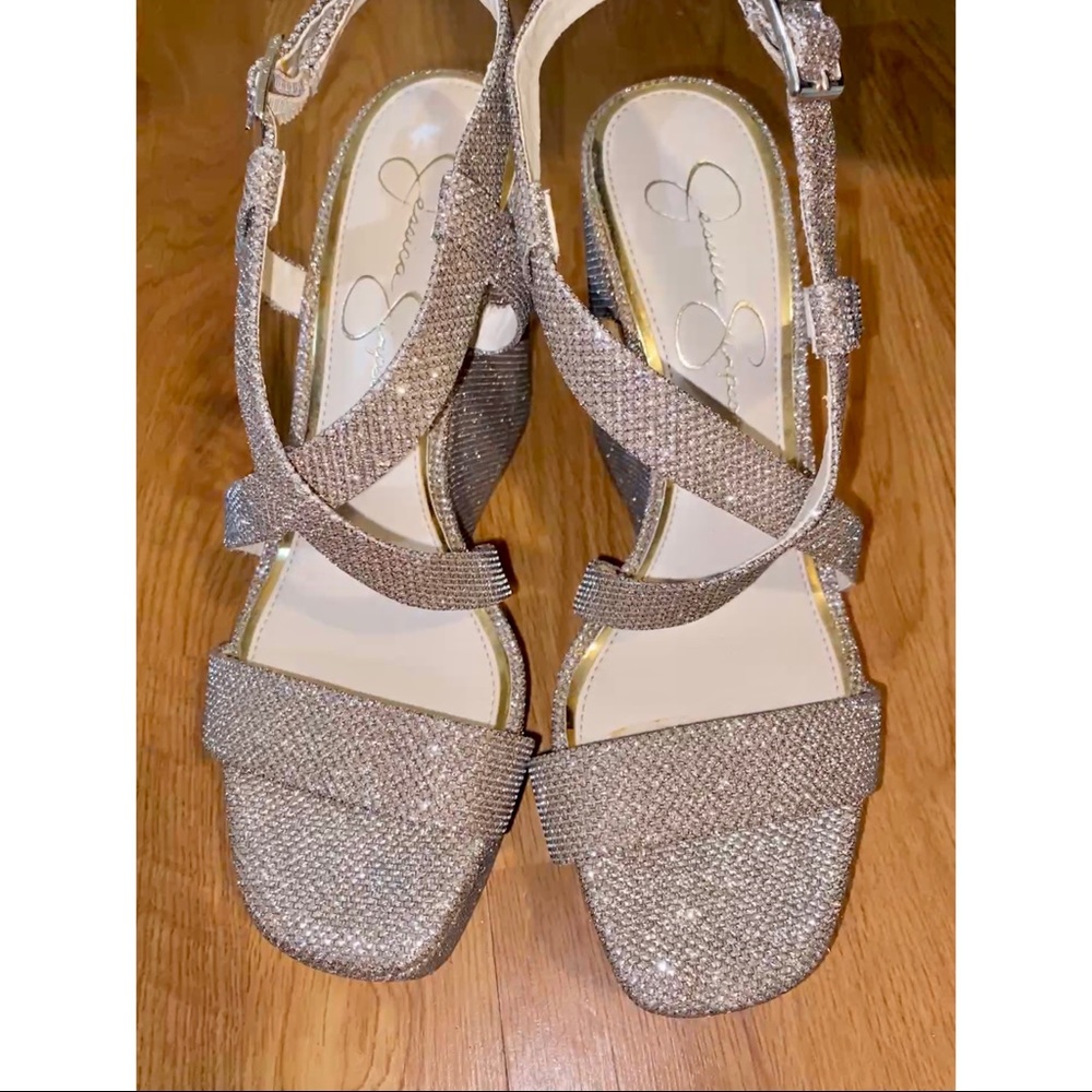 Jessica Simpson Salona Gold Metalic Strappy 
Wedge Sandal